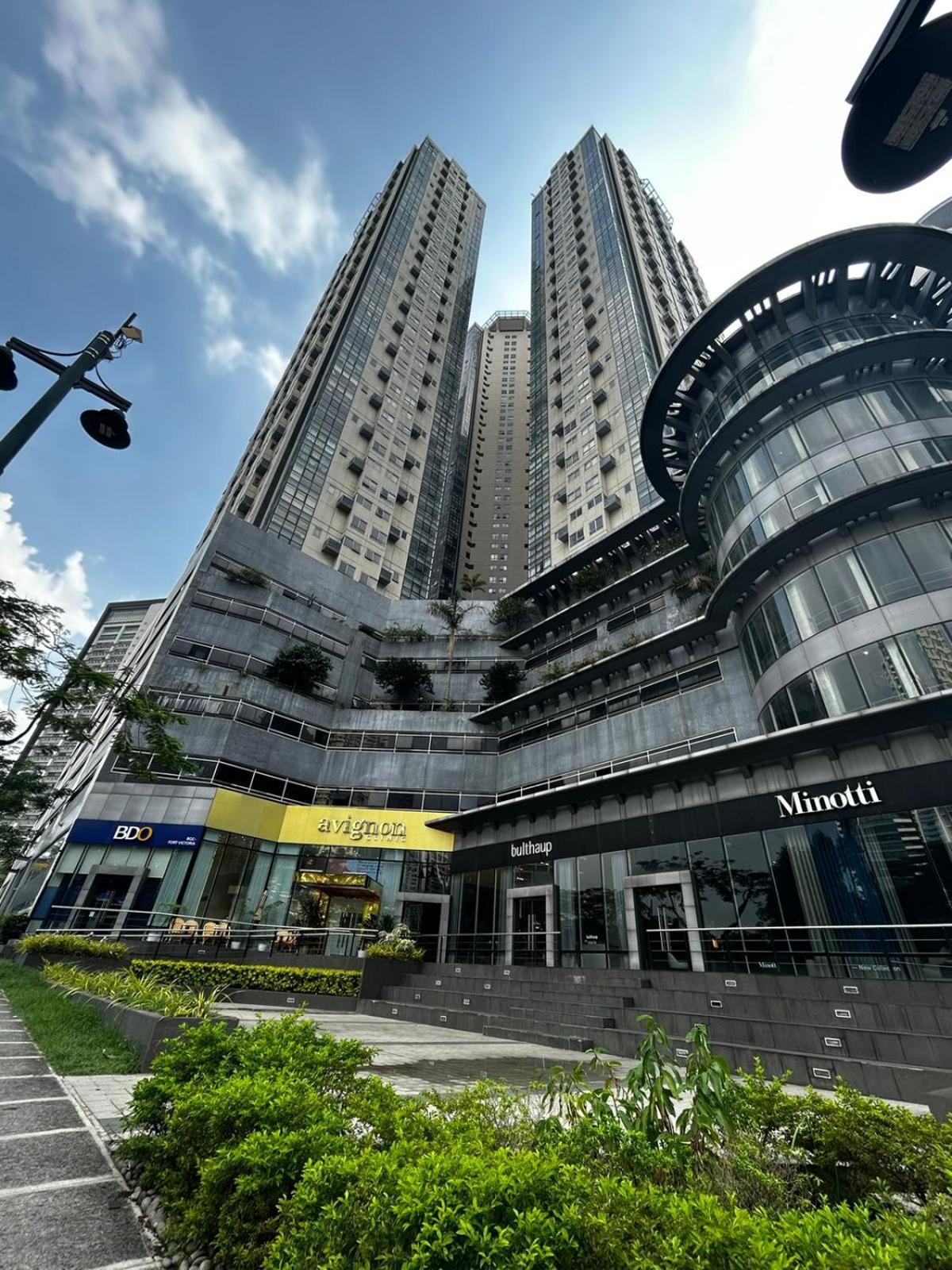 Oasis Regency @ Fort Victoria Bgc Taguig Exteriér fotografie