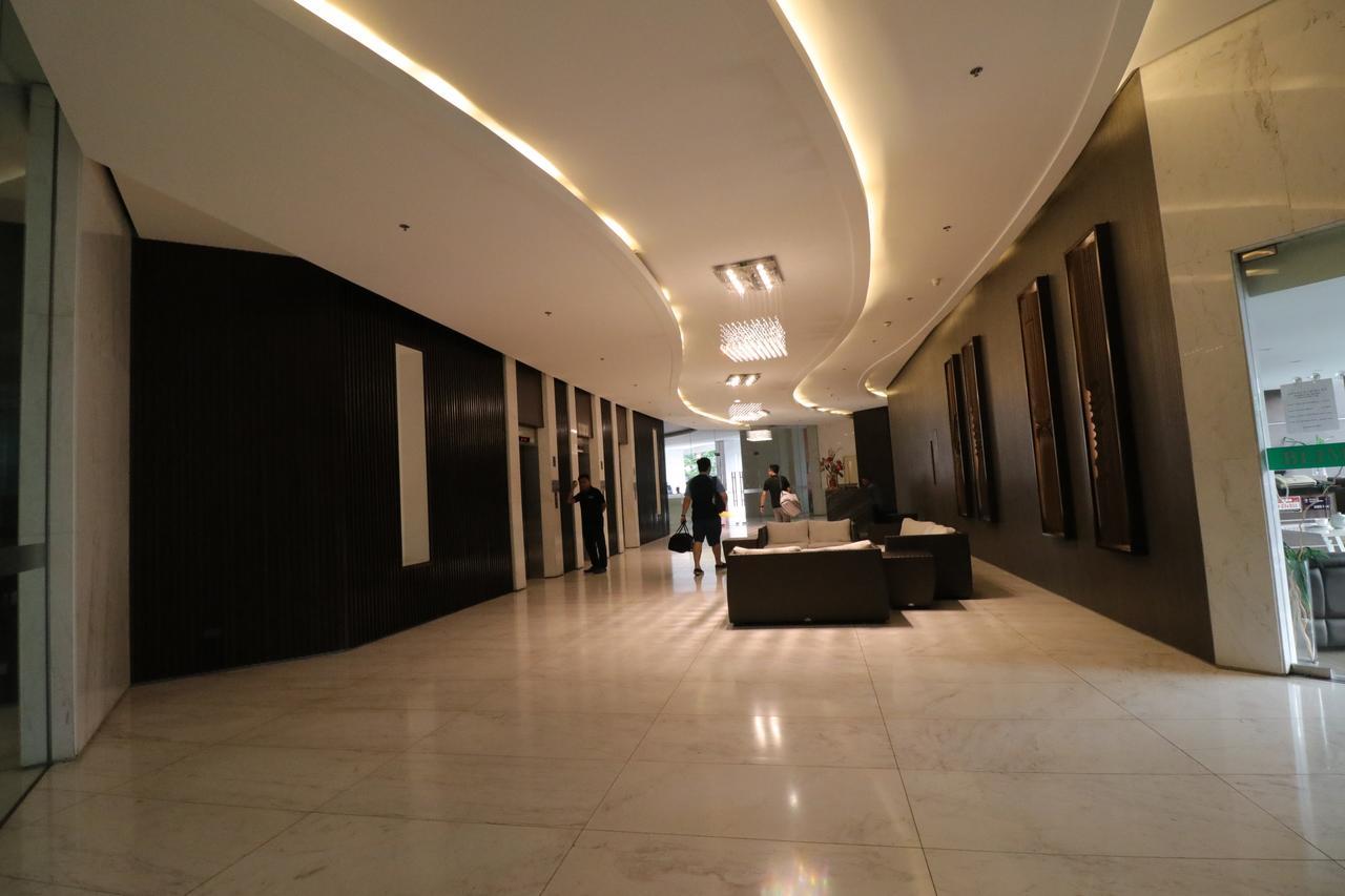 Oasis Regency @ Fort Victoria Bgc Taguig Exteriér fotografie