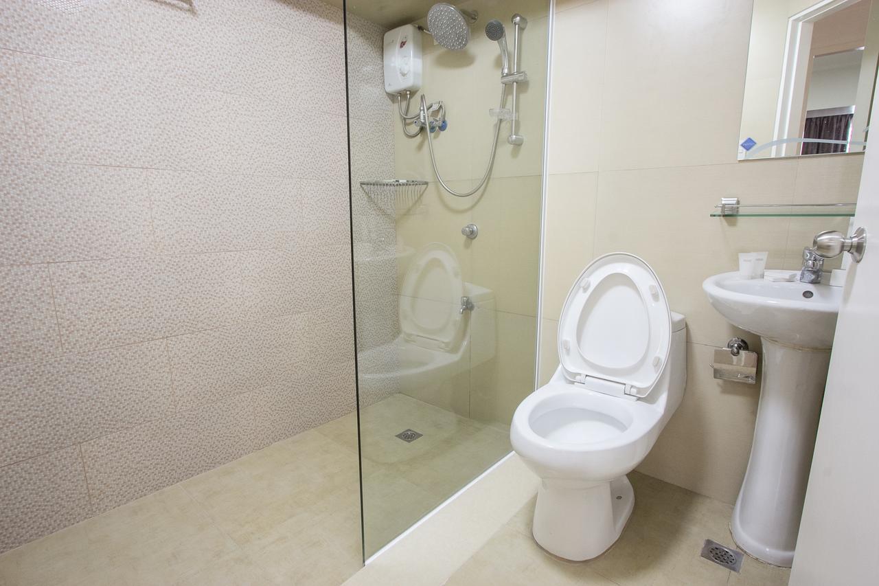 Oasis Regency @ Fort Victoria Bgc Taguig Exteriér fotografie
