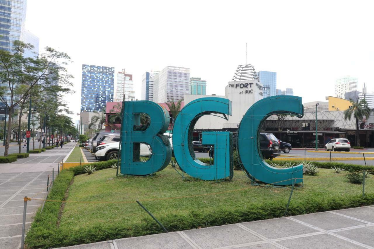 Oasis Regency @ Fort Victoria Bgc Taguig Exteriér fotografie