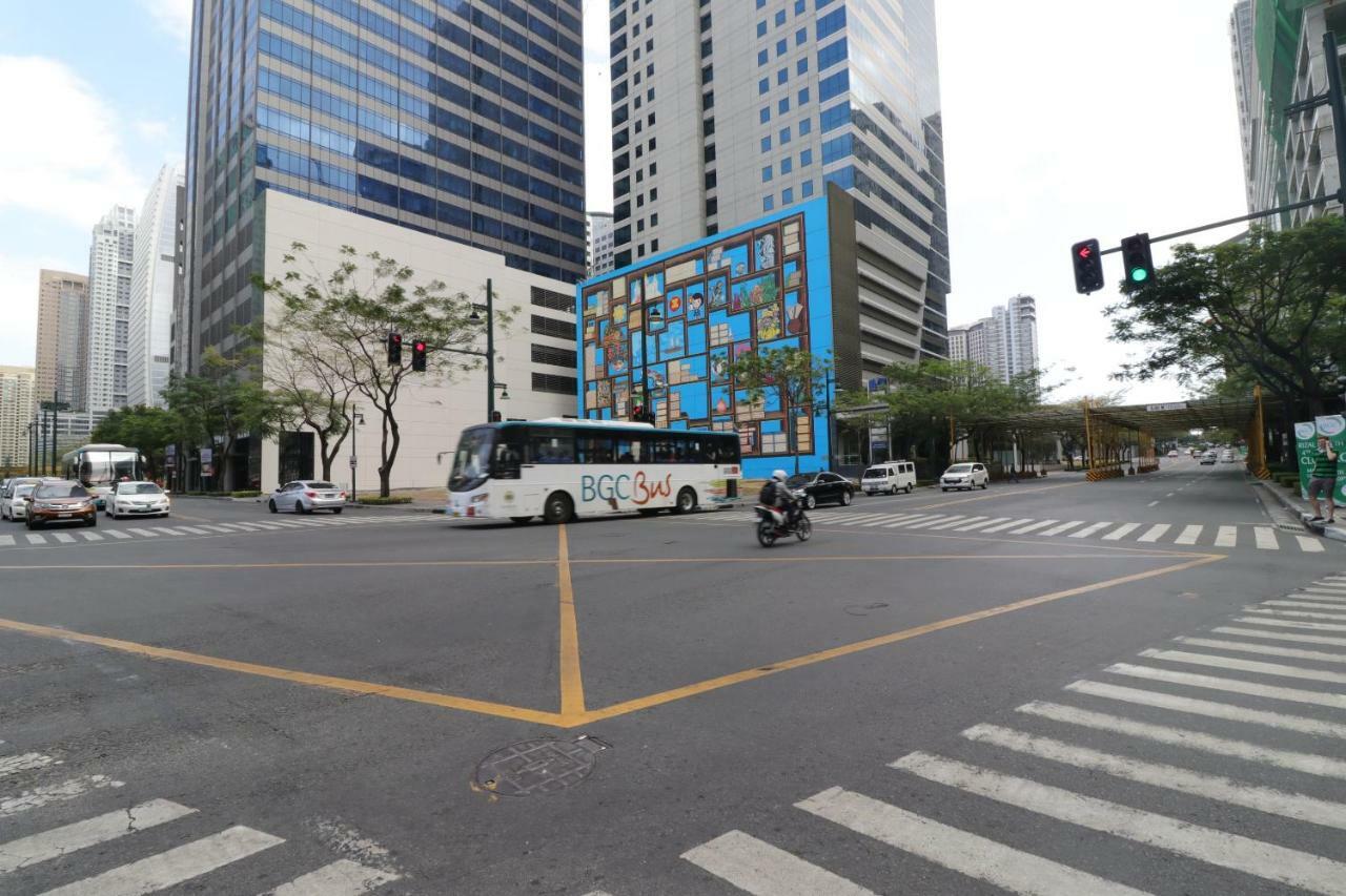 Oasis Regency @ Fort Victoria Bgc Taguig Exteriér fotografie